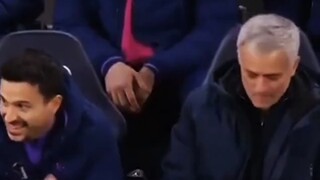 Famous Soccer Faces: "Sichuan Opera Face-Changing"