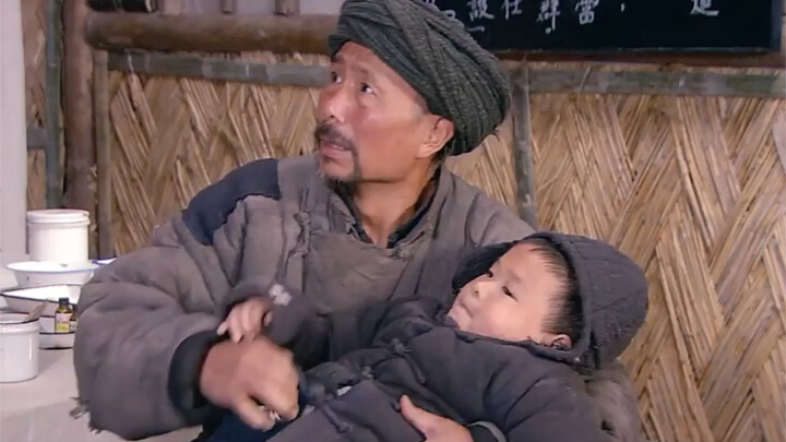 Crazy antics by a little rascal — I’m dying of laughter!