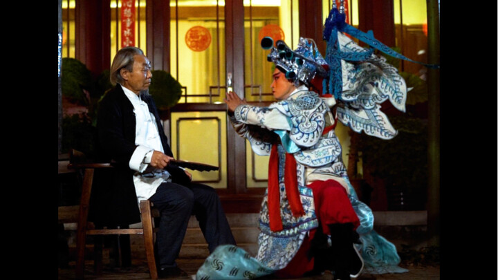 There's always a breeze or two in this world, guarding my hundred thousand dreams.