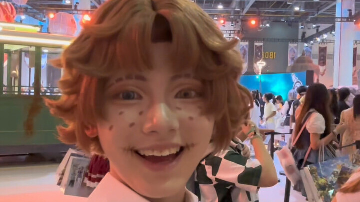 mua——! La la la la la ~