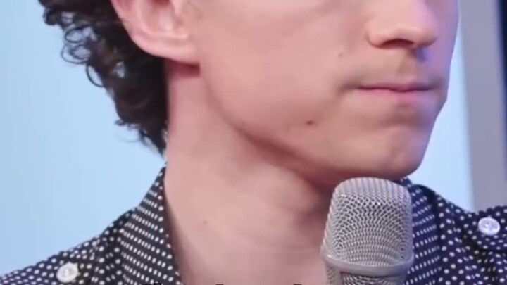 【مترجم ذاتيًا】 مبارك للحبيبين! زندايا وديكابريو لا يخافان من الصور النمطية