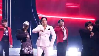Blue Man stage kills crazy! Super Junior "Express Mode" Yinyin 4K ultra-clear live shot of all membe