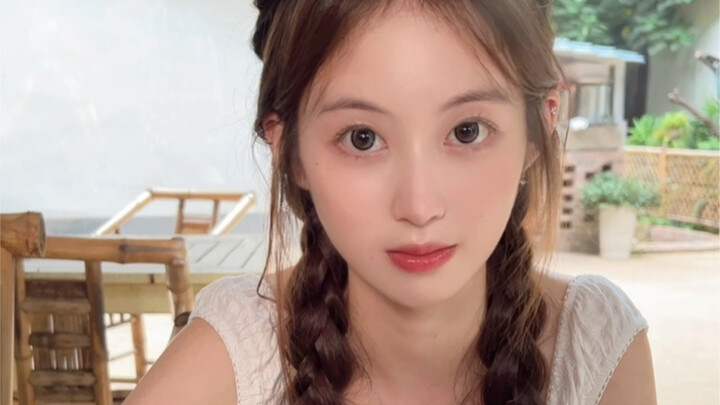 Dikenalin sama paman kedua saya, bagus nggak, bro?