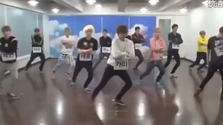 "Wolf and Beauty" Plaintiff: EXO