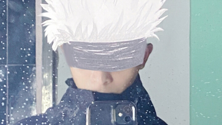 นี่ถือว่าเป็นการคอสเพลย์เป็น โกโจ ซาโตรุ รึเปล่านะ?