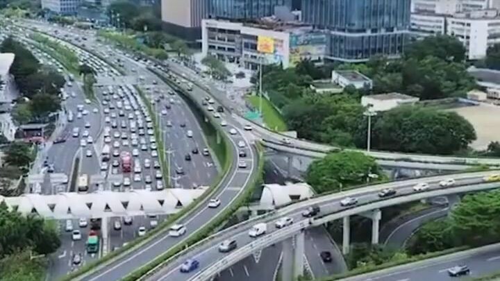เมื่อทนายความอยากอย่าร้าง