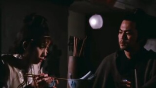 Saya belum pernah menonton ini. Tapi menurut saya, pria tua penjual mi itu juga cukup baik, dia baru