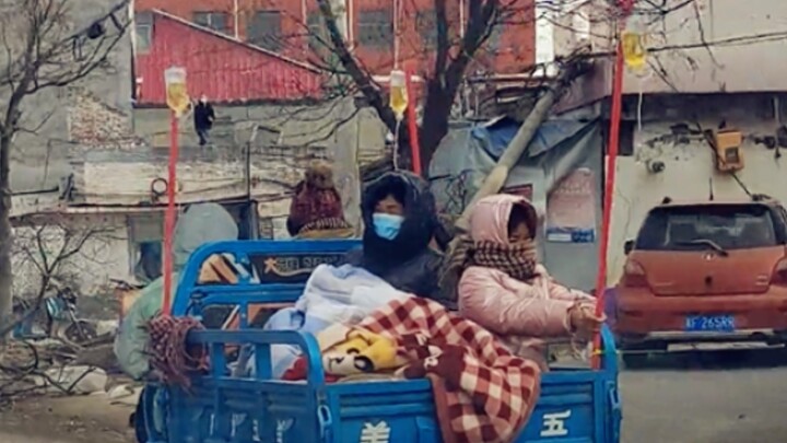 สถานการณ์การดำรงชีวิตหลังผ่อนคลายมาตรการ