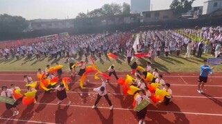 تشغيل مقطوعة سيوان كيو أثناء مراسم دخول حفل الألعاب الرياضية والقيام بفن الووتا. mp4