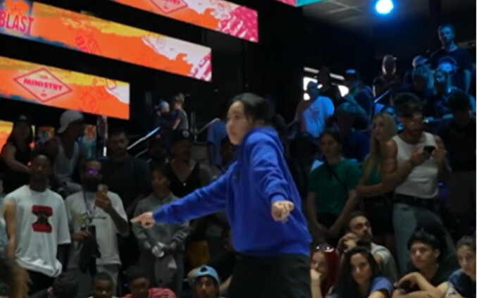 Cô gái nhảy hip-hop 16 tuổi đến từ Hà Nam, kỹ năng nhảy siêu việt, hạ gục luôn cả người nước ngoài!