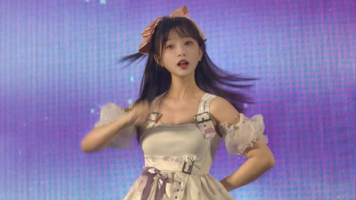 Ber, how come a comic convention invites voice actors to perform dance?