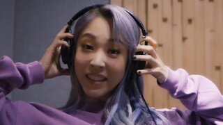 [MAMAMOO Moonbyul] เปิดตัวเพลงโซโล่เดี่ยว"WEIRD DAYl"(Feat.PUNCH) ที่สตูดิโอ