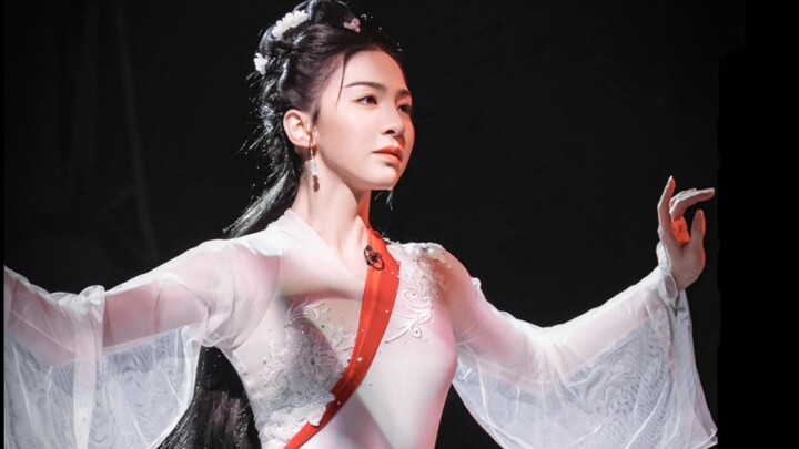 至今都不知道她当时在天庭犯了什么罪( ᐛ )