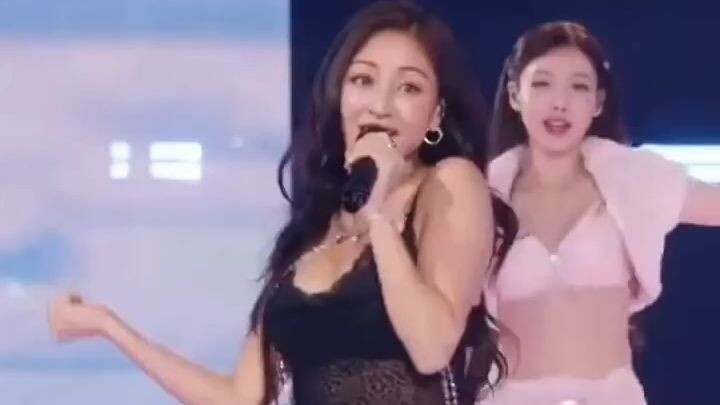 Victoria Secret Model JIHYO ❤️_#지효 #JIHYO #ジヒョ #TWICE#TWICExVictoriasSecret#VSFa