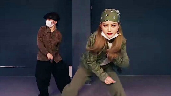 Soul Dance ที่สุดแสนสบาย รวมการเต้นประกอบเพลง Time After Time โดยสาวน้อย Soula ผู้เป็นเหมือนขุมทรัพย