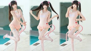 Gadis merah muda dan lembut di dalam air! "Rumput Cattail" yang lucu menari di kolam renang musim pa