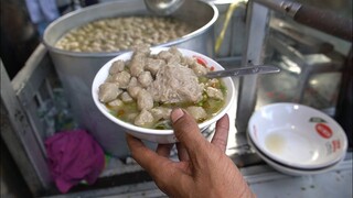 KENYANG POLL SEHARIAN !!! BAKSO CEBOK CAK GONDRONG || BELI 15 RIBU PORSINYA TUMPAH TUMPAH