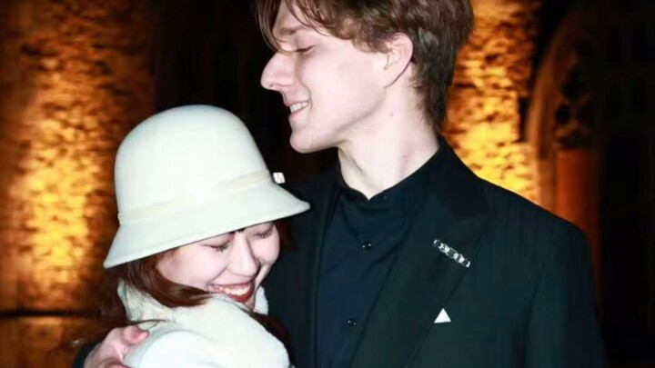 Mulai hari ini, istriku adalah seorang wanita Timur yang cantik.