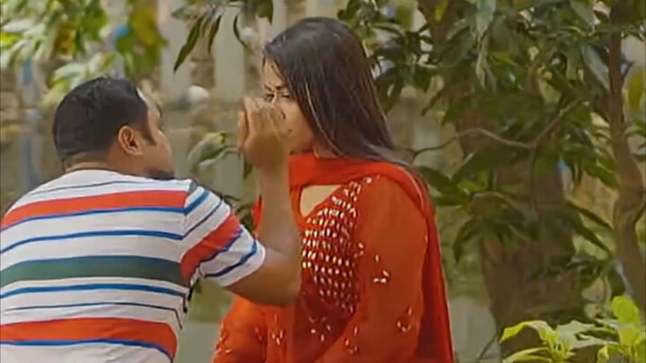 ব্যাচেলর পয়েন্ট কমেডি সিন