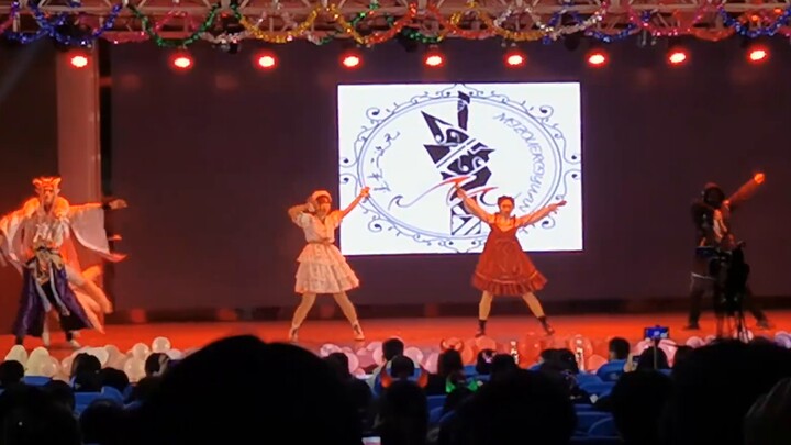 Dance the Demonic Team ed dance at the school club cultural festival