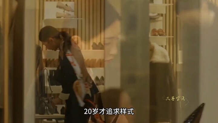 Vương Man Ni đi du thuyền và gặp gã đàn ông tán tỉnh Lương Chính Hiền