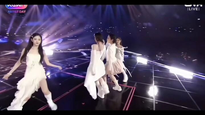 Có thể bạn không biết chúng tôi, nhưng hẳn là bạn đã từng nghe bản nhạc nền đầy sức sống đang gây số