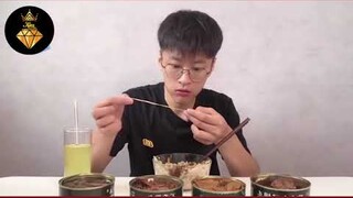 Review đồ ăn cực dị, siêu lầy lội 😆 Đồ Ăn Quân Đội Trung Quốc & Đồ Ăn Vặt Ấn Độ