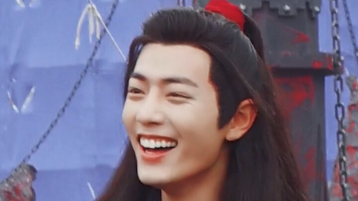 Are you willing to make him laugh with such a beauty who is so sympathetic to King Zhou? ? ? ! 【Xiao
