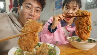 “Stop eating noodles like that! I’ll just starve to death!” [3]