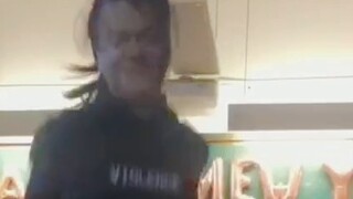 【itzy】High school student "jyp" quickly covers "loco" at New Year's Eve party