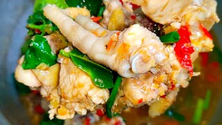 แกงไก่บ้านใส่ผักอีตู่ ( แกงไก่บ้าน แบบอำเภอเดชอุดม) สไตล์ | ครัวบ้านๆ Channel