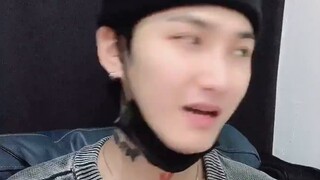 (When a couple is watching a video together and sees a beautiful girl, the boy’s lie) It’s so real t