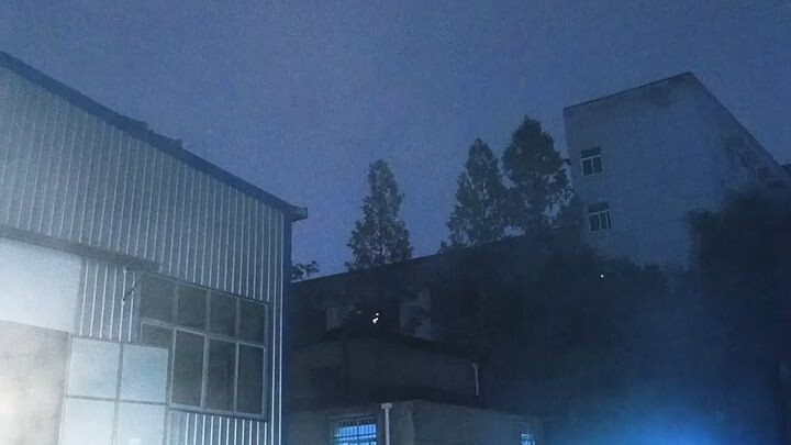 Putri Manis, Ratu Dunia Gelap