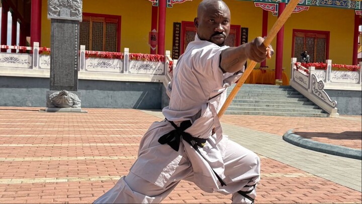 Don’t get yourself into a fight😭😂😂