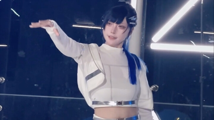 Is High Ponytail An-chan a goddess? — Bai Shi Xing’s live performance with an accelerator