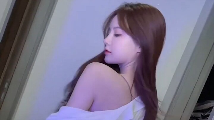 That year, I walked with my hands in my pockets, not knowing what an opponent was.