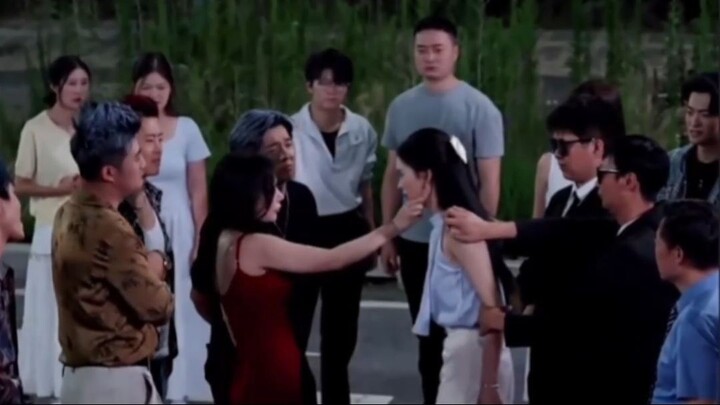 รถซ่อนชู้