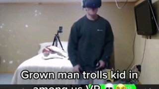 Đùa giỡn trẻ con trong Among Us VR