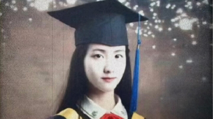 Wise enough to understand all things, the Dao benefits all under heaven—she has always remembered he