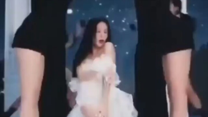 Jisoo - FLOWER