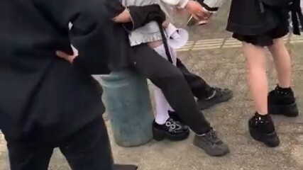 Sesi Request Penggemar: Si Rambut Kuning Menyebalkan