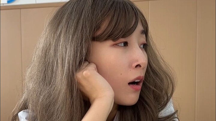 Cô bạn thân có phản xạ siêu siêu siêu dài của tôi