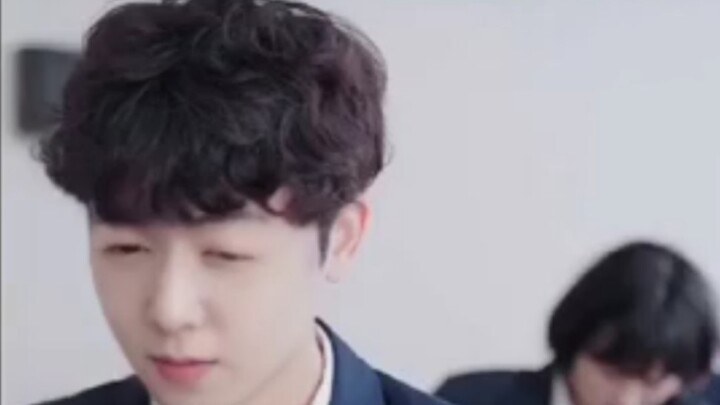 สุนัขเจิดจ้าหวานมาก