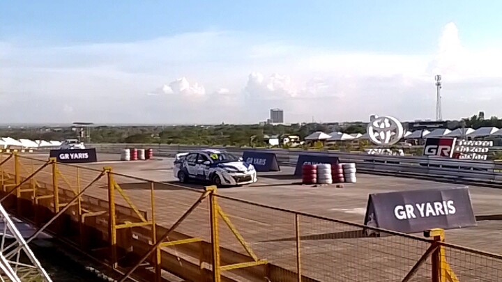 drag raise