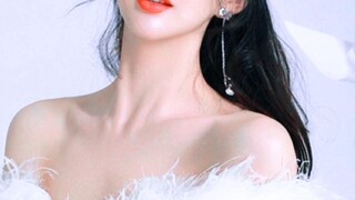 导演！！！美女为什么要遭受这些？！！！