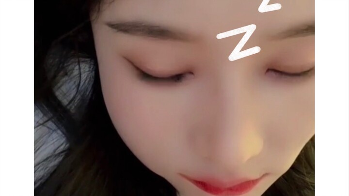 【Zhou Shiyu】Bagaimana mungkin ada orang yang tertidur saat sedang live? “Catatan Tidur Si Babi Kecil