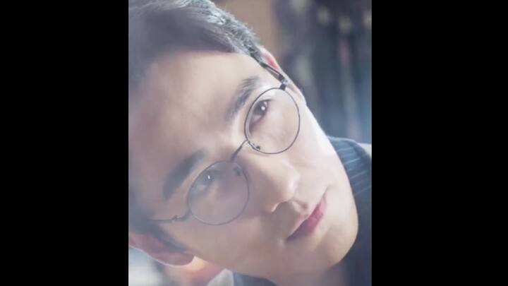ยังจำได้ไหมว่าเมื่อสมัยนั้น ทันทีที่หน้าหน้าปรากฏตัว พี่ชายก็ต้องแสดงมา 30 ตอนโดยเปล่าประโยชน์…