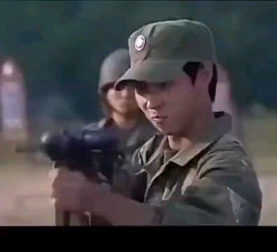 เจ้าหน้าที่ความปลอดภัย: ฉันก็ยิงโดนเหมือนกัน!