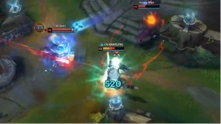 Bị tấn công bất ngờ nhờ sử dụng 300IQ siêu to và cái kết #Lienminh #game