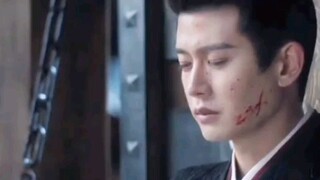 周生辰受剔骨之刑时，时宜梦魇，感受到了锥心刺骨之痛。